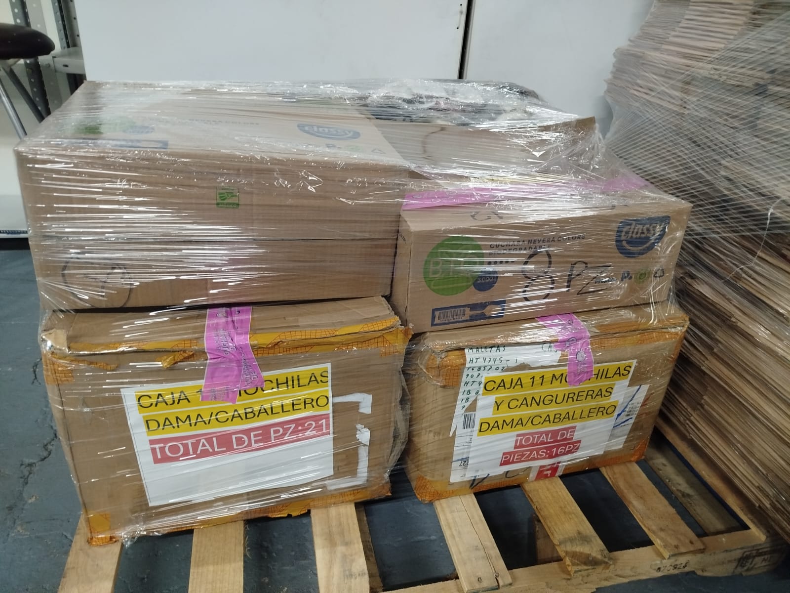 LOTE DE ROPA Y MAS BIENES DIVERSOS DEPORTIVOS SINIESTRO